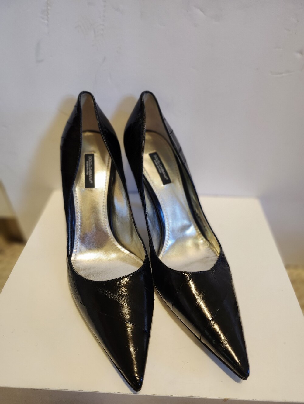 NWT Dolce & Gabbana Black Eelskin Pointed Toe Stiletto Pumps Sz.9/9.5 Ret.$795 - Picture 2 of 10